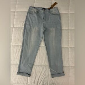 NWT One Republic For All -Slim Girlfriend Jeans•Size 14/27” Inseam•Lt Blue Wash